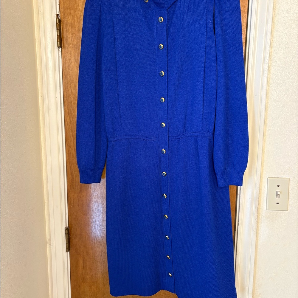 St John Size 12 Royal Blue